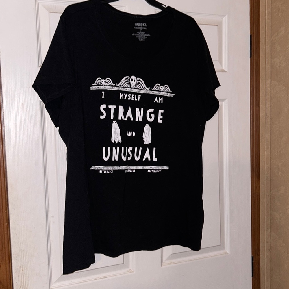 BEETLEJUICE tee